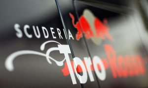Video: Toro Rosso STR10 on track
