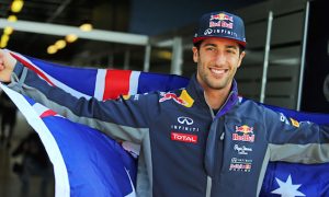 Ricciardo wins Laureus Breakthrough award