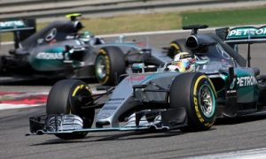 Mercedes considering team orders