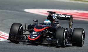 Bullish Alonso targets points for McLaren