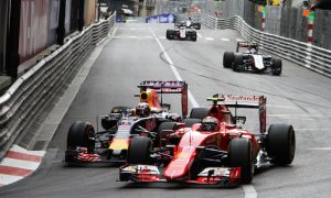 Raikkonen unhappy at lack of Ricciardo penalty
