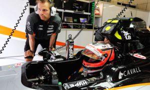 Hulkenberg stays with Force India until 2017