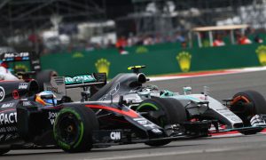 Boullier certain McLaren will challenge Mercedes