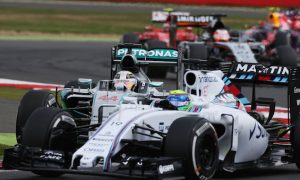 F1 shouldn't 'throw our toys out of the pram' - Hamilton