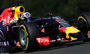 Ricciardo ‘pleased’ with quali despite straightline gap