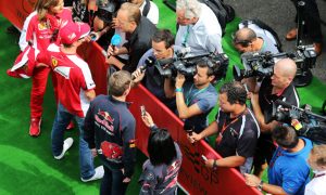 Raikkonen deal fuels Verstappen to Ferrari rumours