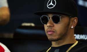 Hamilton: F1 should engage more with US sports