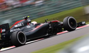 McLaren can 'shelter' from financial difficulties