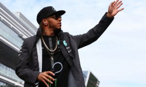 Hamilton in favour of F1 weekend format changes