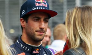 Race strategy will be an unknown - Ricciardo