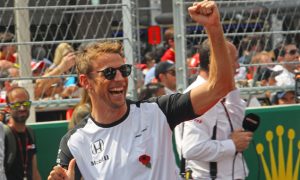 Button returns to Race of Champions