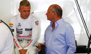Magnussen did not deliver, says McLaren boss