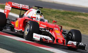Vettel tops first morning of F1 testing in 2016