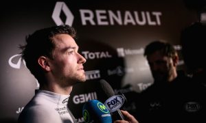 Palmer endures 'disappointing' day for Renault