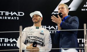 Coulthard takes aim at Hamilton's social life