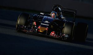 Sainz expects more from Mercedes-powered teams