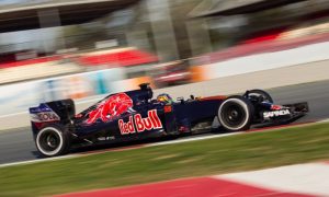 Sainz tempers claims that Toro Rosso quicker than Red Bull