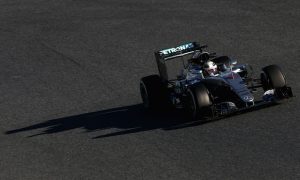 Hamilton keen to push W07 to the limit