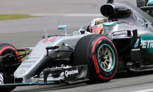 Hamilton quickest as Massa crashes in FP1