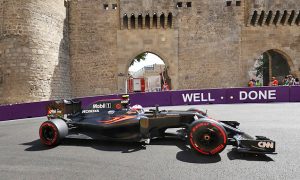 Button admits 'buggering up' Q1 in Baku