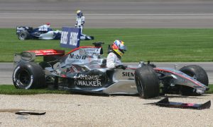 Montoya walks out of F1