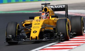 Ocon handed fourth FP1 run with Renault in Germany