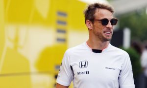 Button needed piece of carbon removing from eye