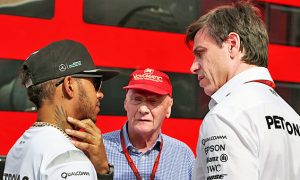 Lewis "probably best driver in the world" admits Wolff