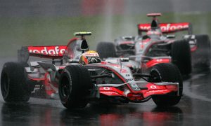 Hamilton reigns supreme in wet Fuji