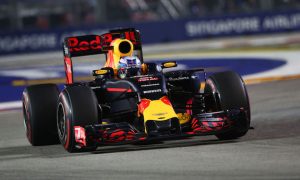 Horner: We’ll need ‘something different’ to win again in 2016