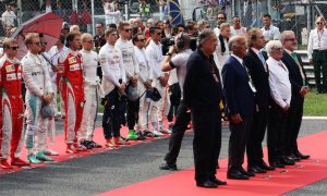 Mercedes donates race suits to help Italy earthquake victims