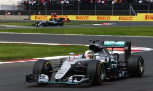 Hamilton keeps title hopes alive with Mexico win