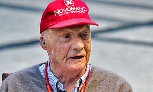 Lauda doubts Mercedes will make a play for Alonso in 2018