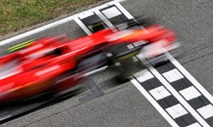 Ferrari duo frustrated by tricky conditions