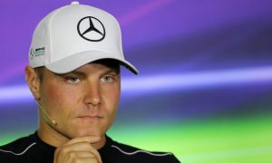 Bottas in no rush to secure 2018 future