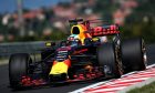 Flexing wing an 'optical illusion' says Red Bull