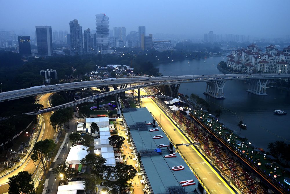 Singapore Grand Prix closes in on new F1 deal for 2018 and 