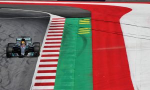 Hamilton stays in charge in second practice
