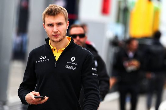 Sergey Sirotkin (RUS) Renault Sport F1 Team Third Driver.
27.07.2017. Formula 1 World Championship, Rd 11, Hungarian Grand Prix, Budapest, Hungary, Preparation Day.
- www.xpbimages.com, EMail: requests@xpbimages.com - copy of publication required for printed pictures. Every used picture is fee-liable. © Copyright: Batchelor / XPB Images
