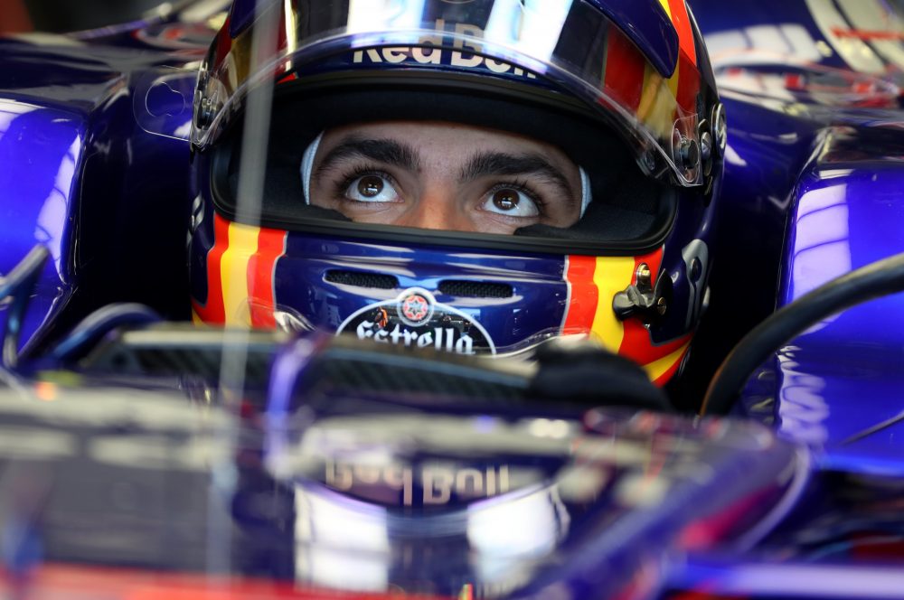 Carlos Sainz 'smiling' over Renault's rapidly improving pace