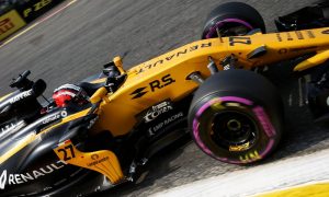 Renault weighing aggression over reliability at Abu Dhabi