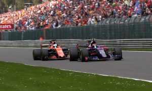 McLaren's fate with Renault rests with Toro Rosso