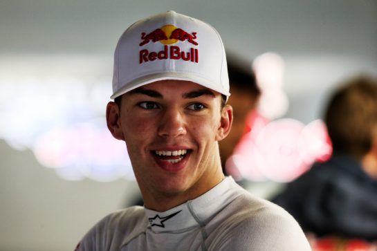 Pierre Gasly (FRA) Scuderia Toro Rosso.
06.10.2017. Formula 1 World Championship, Rd 16, Japanese Grand Prix, Suzuka, Japan, Practice Day.
- www.xpbimages.com, EMail: requests@xpbimages.com - copy of publication required for printed pictures. Every used picture is fee-liable. © Copyright: Photo4 / XPB Images