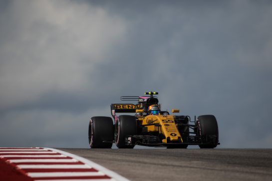 Carlos Sainz Jr (ESP) Renault Sport F1 Team RS17.
21.10.2017. Formula 1 World Championship, Rd 17, United States Grand Prix, Austin, Texas, USA, Qualifying Day.
- www.xpbimages.com, EMail: requests@xpbimages.com - copy of publication required for printed pictures. Every used picture is fee-liable. © Copyright: Bearne / XPB Images
