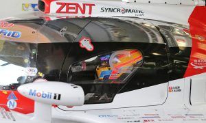 Alonso completes first laps in Toyota LMP1 car