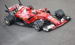 Raikkonen sets the pace, Alonso crashes, Kubica puts in the laps