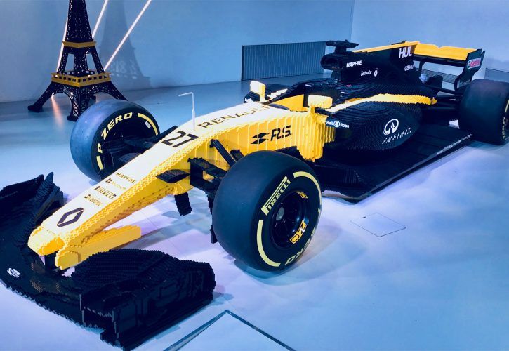 A Lego Renault R.S.17