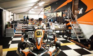 Suited and booted Vandoorne starts rolling