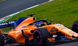 Alonso describes crash as 'small problem but very graphic'