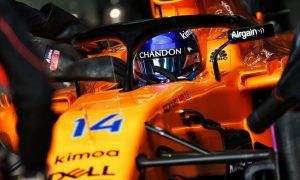 McLaren reveals cause of Alonso crash